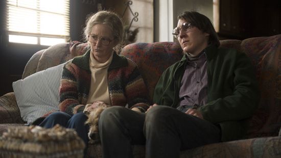 Werden verfolgt und verdächtigt: Melissa Leo (links) und Paul Dano als Holly und Alex Jones in «Prisoners» von Denis Villeneuve. Foto: © Ascot Elite